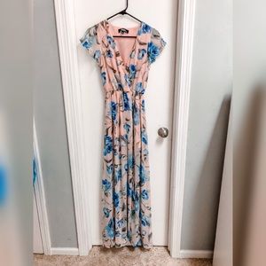 Lulus floral maxi XS